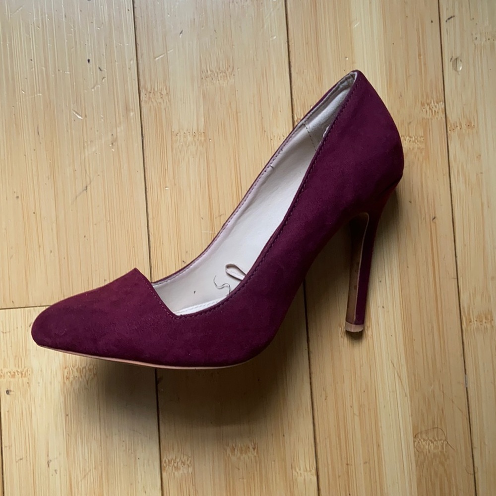 Used heels , beautiful fall color